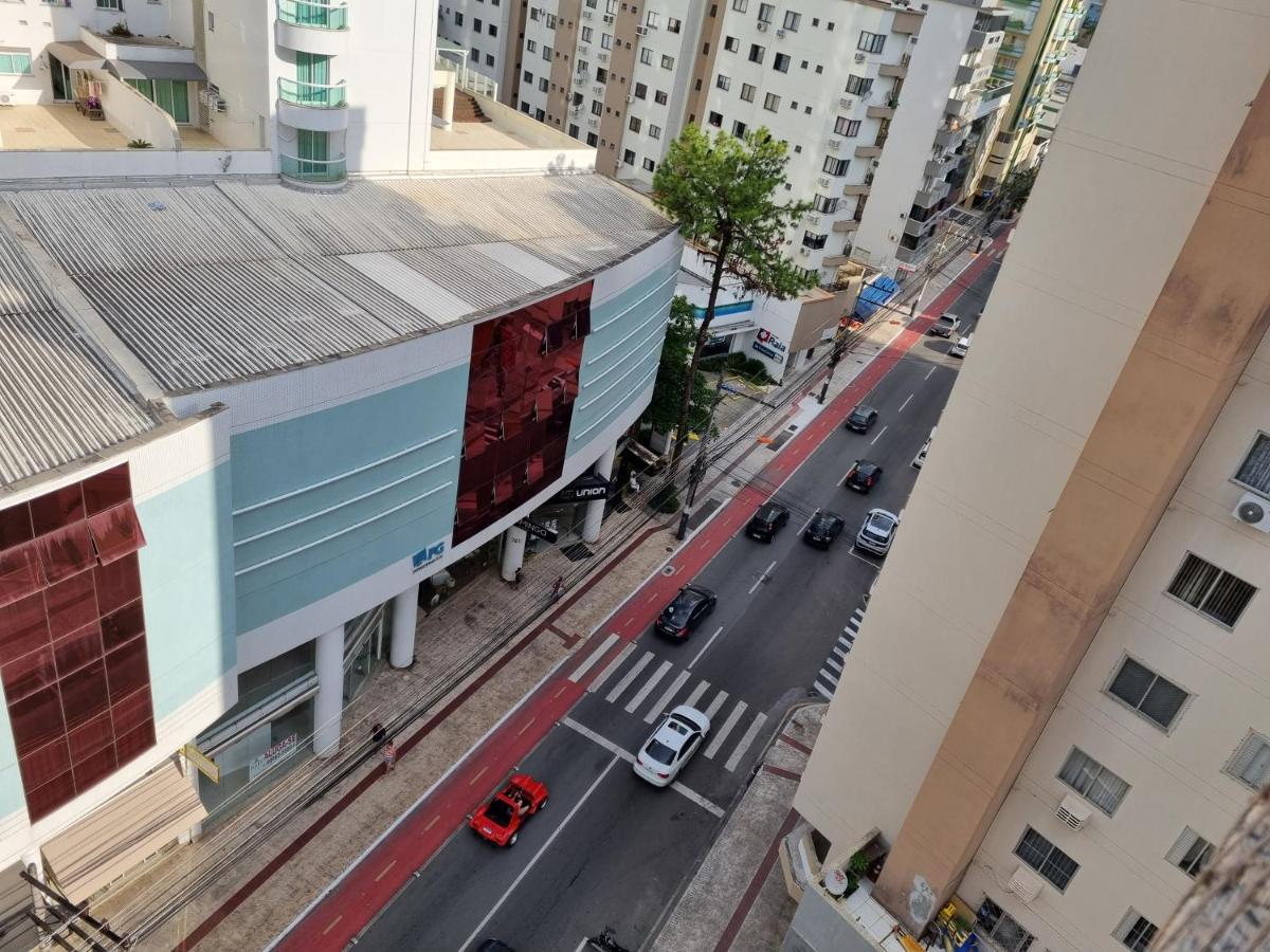 Apto Av Brasil Quadra Mar บัลเนอาริโอ กังโบริว ภายนอก รูปภาพ